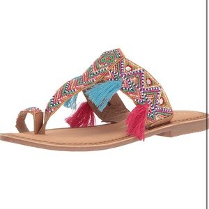 Chinese laundry sandals